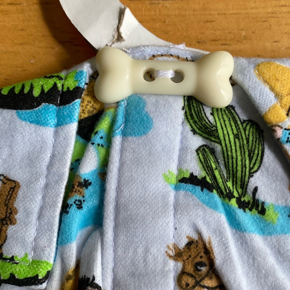 ! Vipoochy Pet Pooch boutique dog fabric suit size M new - Picture 4 of 11